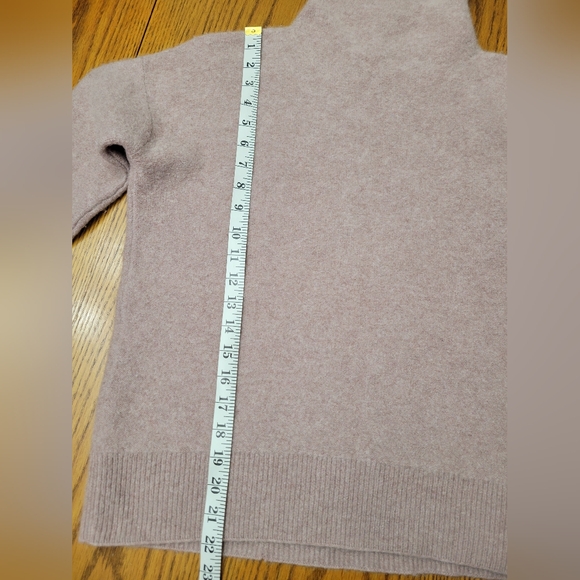 Vince Plush Boiled Cashmere Funnel Neck Sweater Vintage Rose Pink Small $448 - Picture 9 of 10